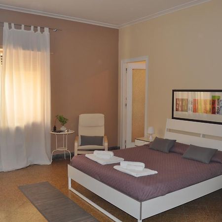 B&B Al Giardino Inglese Παλέρμο Δωμάτιο φωτογραφία
